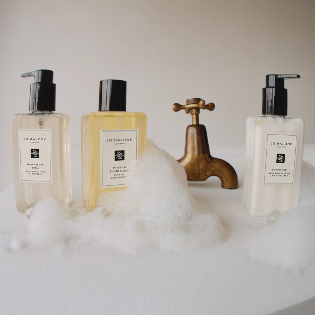 olio da bagno alle rose rosse